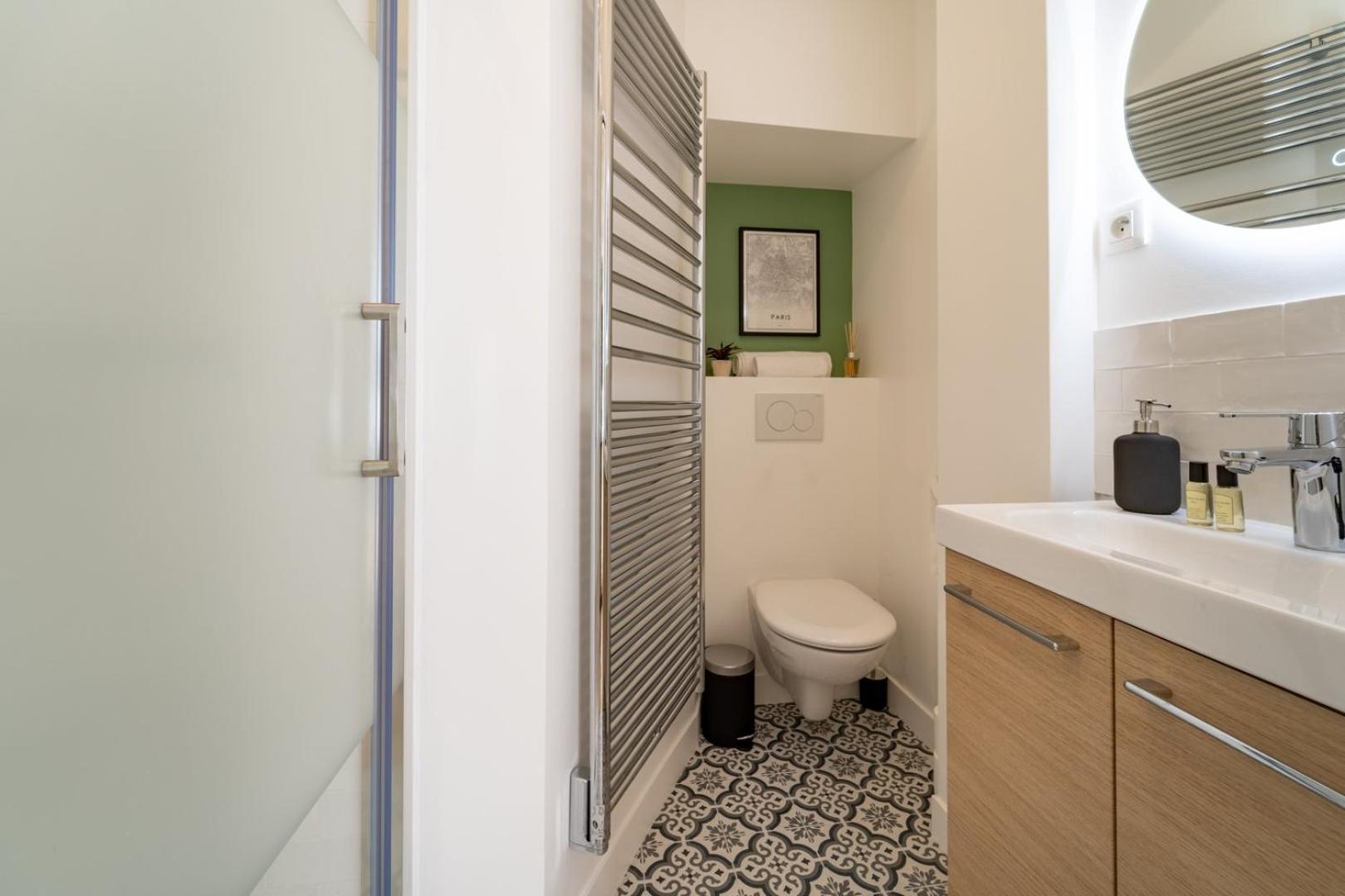 Guestready - Magnifique Appt Au Sud De Pigalle Apartment Paris Ngoại thất bức ảnh